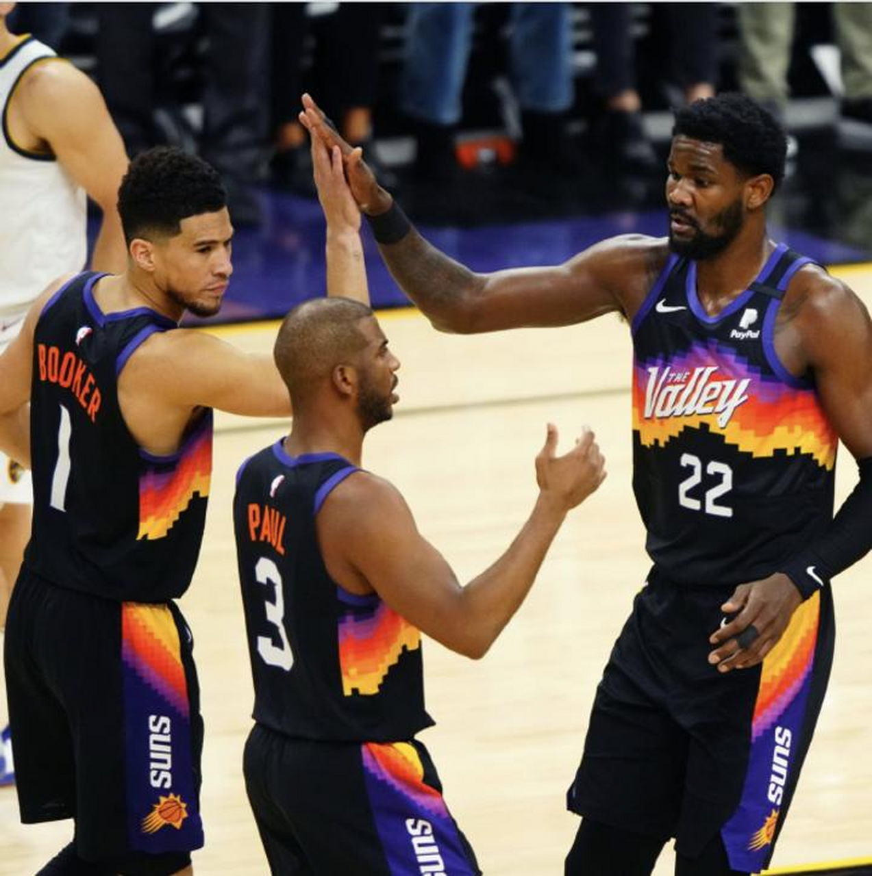 开云包含清晨曼城调整名单以备NBA总决赛今夜北京首钢备战英超，这操作让人直呼：菲尼克斯太阳围绕欧超杯外线爆发的词条